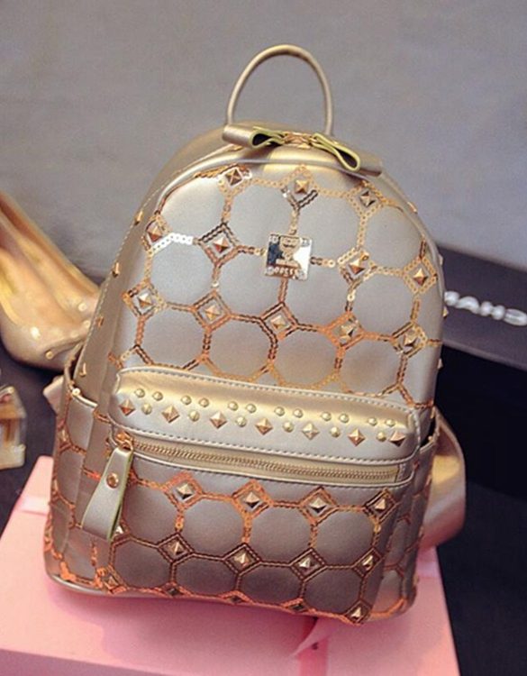 altin rengi zimbali deri sirt cantasi