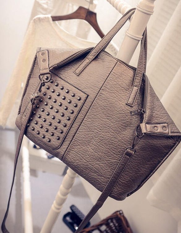 bej rengi zimbali yumusak deri kol cantasi