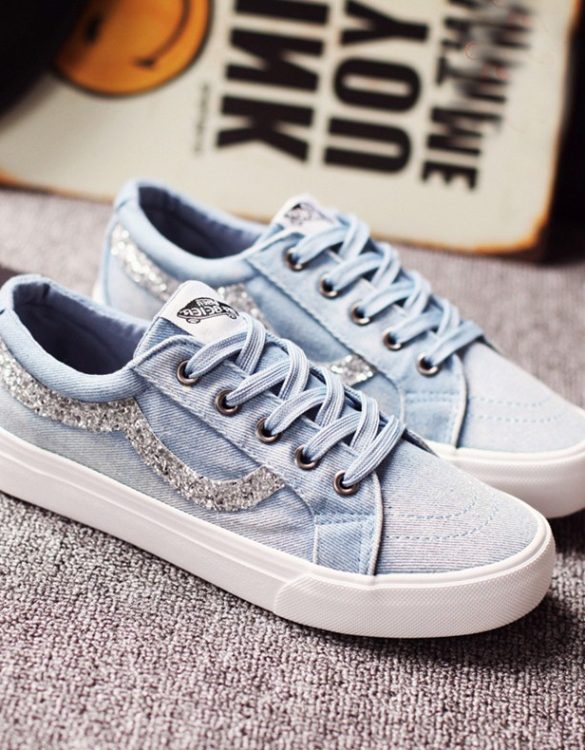 Renkli Taşlı Bağcıklı Bez Ayakkabı