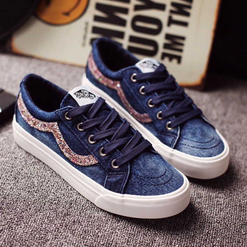 lacivert renkli tasli bez spor ayakkabi