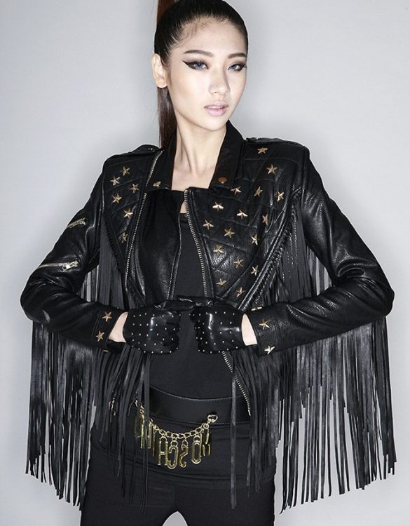 punk tarzi zimbali puskullu siyah deri ceket