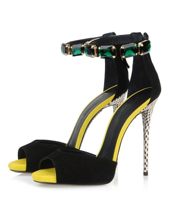 siyah renkli tasli suet sandalet